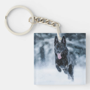 Zwarte herder in het Hoesje van de sneeuwdekooter Sleutelhanger
