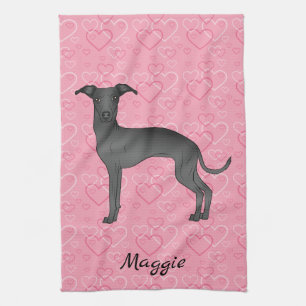 Zwarte Italiaanse Greyhound Mopshond Op Roze Harte Theedoek