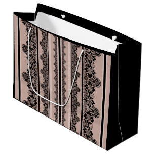 Zwarte kant, openwerk, bruine achtergrond, beige,  groot cadeauzakje