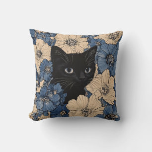 Zwarte Kat die door Blauwe en Crème Bloemen gluurt Kussen
