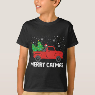 Zwarte kat en kerstboom, rode truc t-shirt
