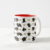ZWARTE KAT HOUDING TWEEKLEURIGE KOFFIEMOK (Voorkant rechts)