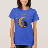 Zwarte kat op Angry Crescent Moon Halloween T-shirt (Voorkant)