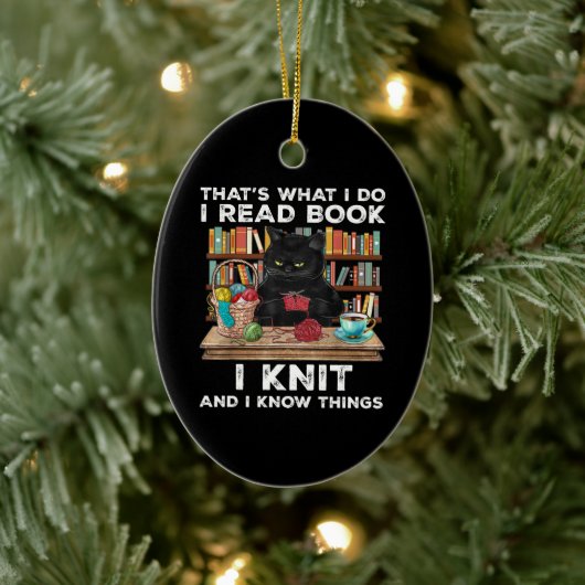 Zwarte kat Rood Boek Knit Schrijver Reader Boekhou Keramisch Ornament (Boom)