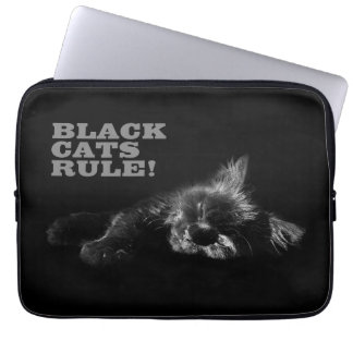 Zwarte katten heersen - Slaperig Hallo duisternis Laptop Sleeve