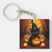 Zwarte kitten in heks Pet te midden van Halloween Sleutelhanger (voorkant)
