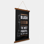 Zwarte Koningin De Krachtigste Stuk In Het Spel 1 Hangend Wandkleed (Gebogen)