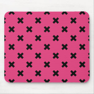 Zwarte kruisstiften op fuchsia muismat