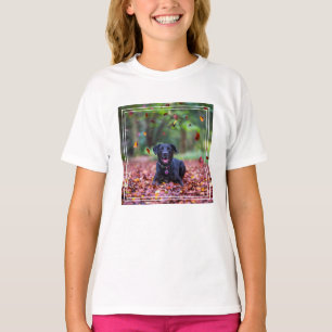 Zwarte labrador in valleien t-shirt