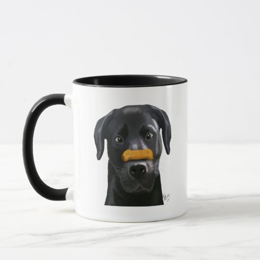 Zwarte labrador met bot op neus mok (Links)