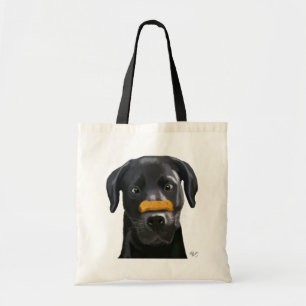 Zwarte labrador met bot op nose 2 tote bag