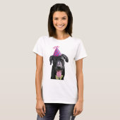Zwarte labrador met partijPet T-shirt (Voorkant volledig)