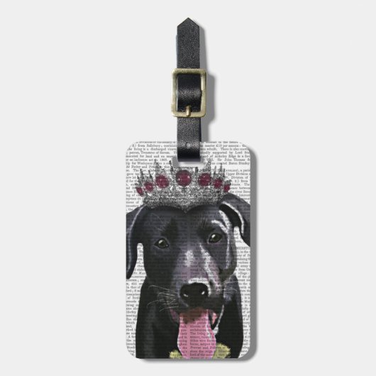 Zwarte labrador met Tiara Bagagelabel (Voorkant verticaal)