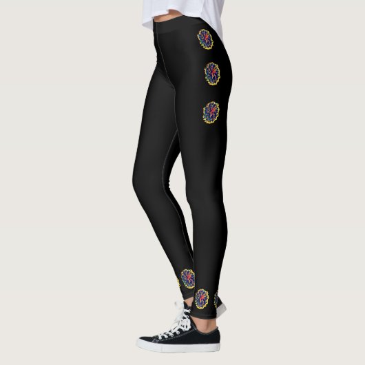 Zwarte leggings met prachtig bloemig ontwerp (Links)