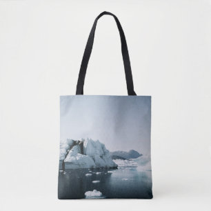 ZWARTE LIJST MET WIT BED SHEET DRAAGTAS