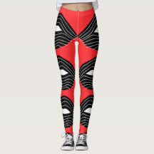 Zwarte lippen op rode leggings
