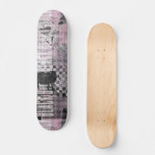 Zwarte paarse inkuilkunst op skateboard (Voorkant)