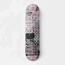 Zwarte paarse inkuilkunst op skateboard