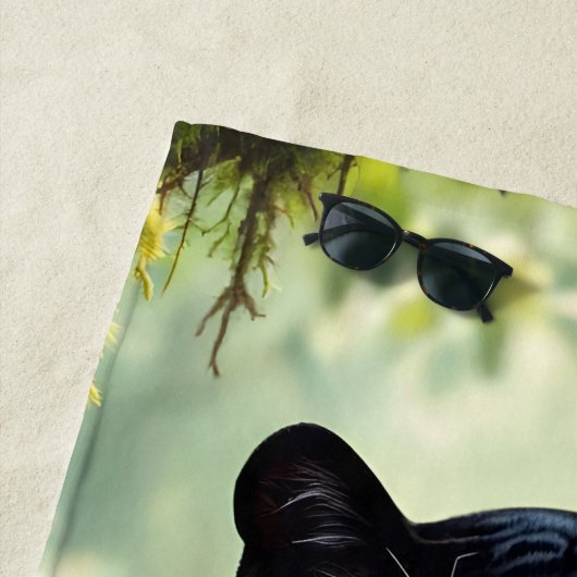 Zwarte panter in het Oerwoud Strandlaken (In situ)