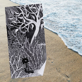 Zwarte panther in het oerwoud - potloodtekening strandlaken