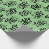 Zwarte Pine Boughs Cones and Berries Uw kleur Cadeaupapier (Hoek)