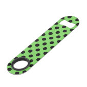 Zwarte polka-stippen op kalkgroen speed flessenopener (Achterkant Gekanteld)