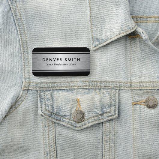 Zwarte randen zilvergrijze gradiëntnaam en titel naamplaatje (In situ)