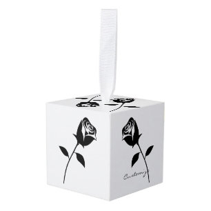 Zwarte Roos Valentijn Bloem Thunder_Cove Kubus Ornament