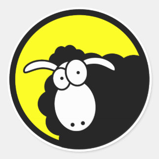 Zwarte schaap aan de binnenkant ronde sticker