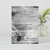 Zwarte Spinnenweb Halloween Feest Uitnodigingen (Staand voorkant)