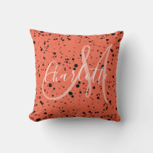 Zwarte splatters en monogram van de rendy terracot