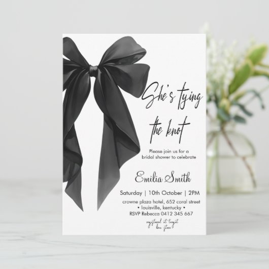 Zwarte strik die het knoop vrijgezellenfeest bindt kaart (Staand voorkant)