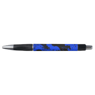 Zwarte vleermuizen in de vlucht blauw pen
