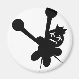 zwarte voodoo doll naalden martelen magneet