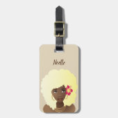 Zwarte Vrouw Vloeiend geniet van de reis, roze en Bagagelabel (Voorkant verticaal)