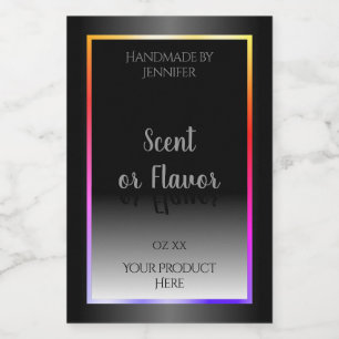 Zwarte witte etiketten met kleurrijke regenboog Li