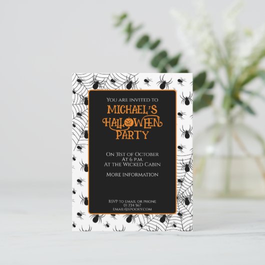 Zwarte Witte spinnen web Halloween party uitnodigi Briefkaart (Staand voorkant)