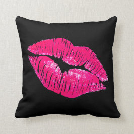 Zwarte Worp Kussen Roze Lippen