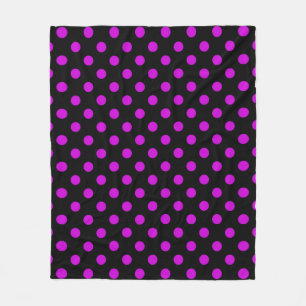 Zwartr achtergrond paarse polka stippen fleece deken