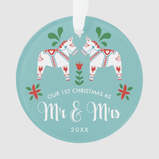 Zweedse Dala Paarden 1e Kerstmis Mr. & Mrs Ornament (voorkant)