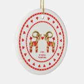 Zweedse rietgeiten 10 jaar samen gedateerd keramisch ornament (Rechts)