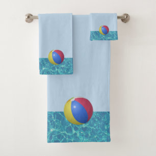 Zwembad blauw water & strandbal badhanddoek bad handdoek