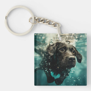 Zwemmen Labrador Puppy Onderwater Ontwerp Sleutelhanger