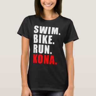 ZWEMMINGSCYCLING RUNNING KONA 2023 TRIATHLETE MANN T-SHIRT
