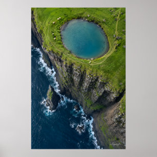 Zwevende meer van de Faeröer Eilanden Luchtfoto Pr Poster