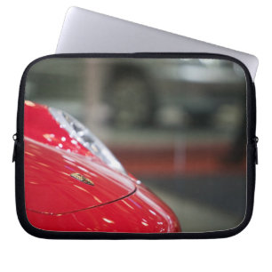 ZWITSERLAND, GENEVA: 75e jaarlijkse autosalon van Laptop Sleeve