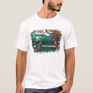 ZWITSERLAND, GENEVA: 75e jaarlijkse Autosalon van T-shirt
