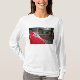 ZWITSERLAND, GENEVA: 75e jaarlijkse autosalon van T-shirt