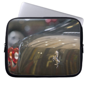 ZWITSERLAND, GENEVE: 75e jaarlijkse autosalon van Laptop Sleeve